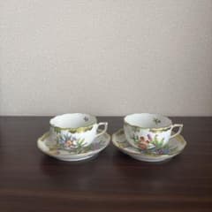 KToa様】ヘレンド ビクトリアブーケ カップ＆ソーサー 2客 - メルカリ