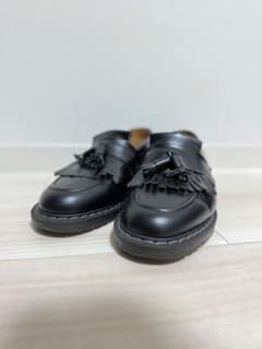黒レザー フリンジ付きローファー 厚底のサムネイル