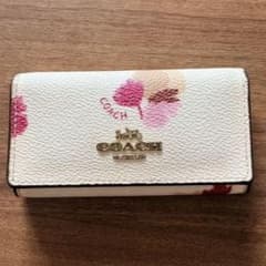 COACH キーケース 花柄 ホワイトのサムネイル