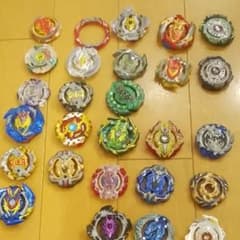 レオン様用★ベイブレードベイブレードバーストまとめ売りのサムネイル