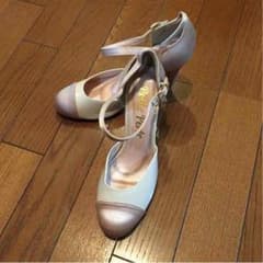 パンプスのサムネイル