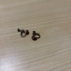 いちごモチーフ イヤリングのサムネイル