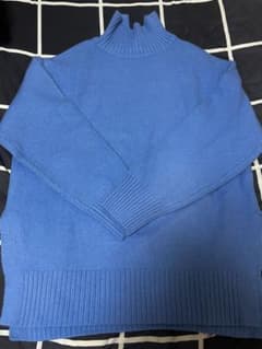 H＆M タートルネック　ニットセーターのサムネイル