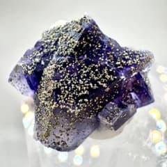 584 中国 内モンゴル産 フローライト&パイライト - メルカリ