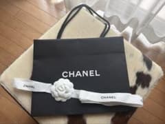 CHANEL ショップ袋 カメリアリボン付きのサムネイル