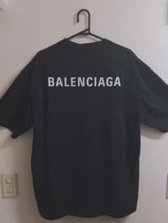 【美品•正規品】直営店　BALENCIAGA バレンシアガ ロゴ Tシャツのサムネイル