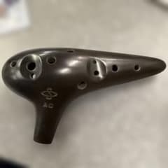 茶*ラ様 Sorgente (ソルジェンテ)オカリナ 茶色 陶器製 AC管現状品 茶*ラ様 Sorgente (ソルジェンテ)オカリナ 茶色 陶器製 AC管現状品