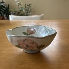 丹山 陶器 小鉢 椿柄 手描き 銘ありのサムネイル