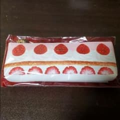 メリーチョコレート　ストロベリーポーチのサムネイル