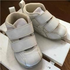 ベビーシューズのサムネイル