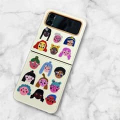 Galaxy Z flip4 ケースのサムネイル
