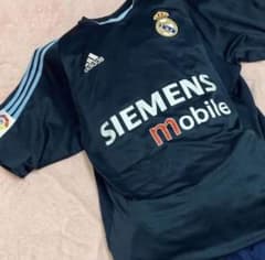 adidas アディダス　レアル・マドリード　サッカーユニホームのサムネイル