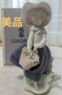 美品 箱付き LLADRO【リヤドロ】陶器 フィギュリン「きれいな花ばかり