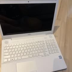 富士通 ノートパソコン 本体 ホワイト 富士通 LIFEBOOK ホワイト ノートPC 本体 - メルカリ