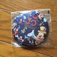 ディズニー 30周年 缶バッチのサムネイル