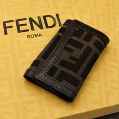 FENDI⭐︎ズッカ柄 6連キーケース キャンバス レザー ブラウン