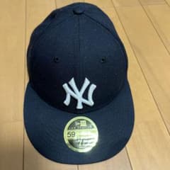 NEW ERAキャップのサムネイル