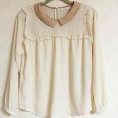 マジェスティックレゴン*襟付きブラウス*のサムネイル