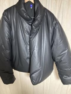 【美品】yeezy gap ラウンドジャケット　ブラック　Mのサムネイル