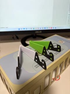 スマホスタンド 3個セット 折りたたみ式のサムネイル