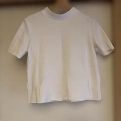 ZARA リブクルーネックT ホワイトのサムネイル