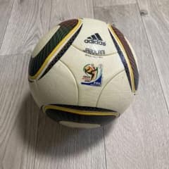 SALE ! adidas ジャブラニ2010年 南アフリカW杯公式試合球 5/6迄SALE! adidas ジャブラニ 2010年南アフリカW杯公式試合球 - メルカリ