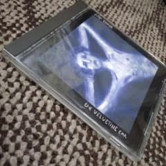 jAY fisHER. tHE VELVETiNE EAR