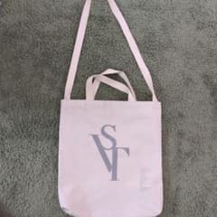 SEVENTEEN トートバッグ（公式）のサムネイル