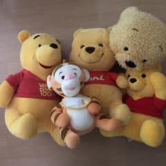 プーさんぬいぐるみ 5つ まとめ売り - メルカリ