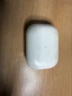 Apple AirPods Pro 本体 充電ケース付きのサムネイル