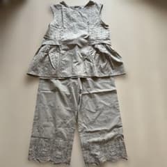 ベージュ刺繍ノースリーブセットアップのサムネイル