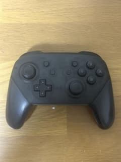 Nintendo Switch 純正プロコン 動作確認済み 使用感ありのサムネイル