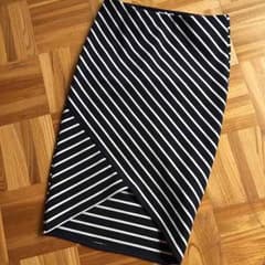 プロフみて〜ミホ♪さん専用 ZARA ストレッチタイトのサムネイル