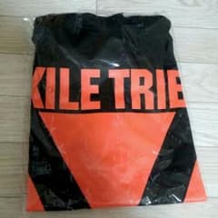 THE REVOLUTION Ｔシャツのサムネイル