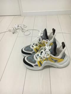 【SALE】LOUIS VUITTON アークライト　スニーカーのサムネイル