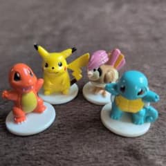 ポケモン ミニフィギュア ヒトカゲ ピカチュウ ゼニガメ ピジョン