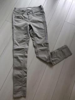 新品 スキニー パンツ グレー XS レディースのサムネイル