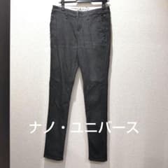 ストレートジーンズのサムネイル