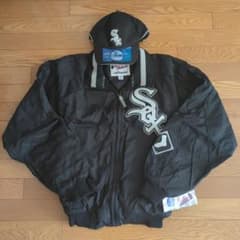 新品未着用 シカゴホワイトソックス スタジャン、キャップ2点セット