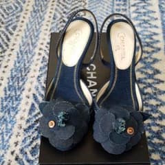 CHANELパンプスのサムネイル
