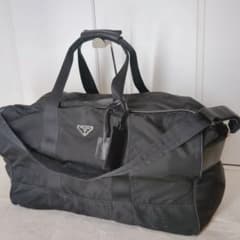 PRADA ボストンバッグ ショルダーバッグ 2way 三角ロゴブルーグレー旅行 美品 PRADA ボストンバッグ 2way ブラック 三角ロゴ 南京錠 - メルカリ