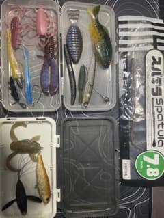 バス釣り用ワームセット スパテラ7.8インチ他、箱付き - メルカリ
