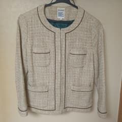 Té chichi ノーカラージャケット ベージュのサムネイル