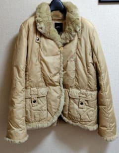 MaxMara WEEKEND LINE ベージュ ダウンジャケット サイズ42 - メルカリ