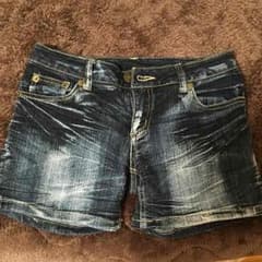デニムショートパンツのサムネイル
