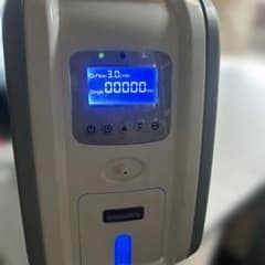 う*王様 ペット用 酸素濃縮器 本体のサムネイル