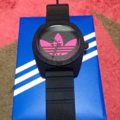 adidas、時計のサムネイル