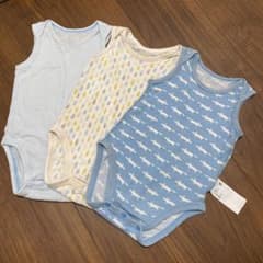 ユニクロ メッシュ肌着 ロンパースのサムネイル