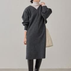 2回着用　BEARDSLEY ジャガード　ドルマンスリーブワンピース　グレー 2回着用 BEARDSLEY ジャガード ドルマンスリーブワンピース グレー