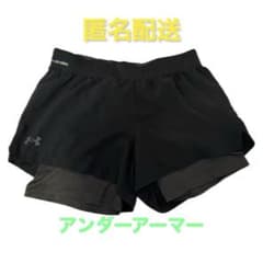 UNDER ARMOUR レディースショートパンツ ブラック 美品 S　匿名配送のサムネイル